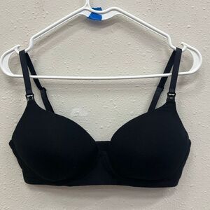Old Navy Maternity Full-Coverage Soft-Knit Black Nursing bra 36C NEW